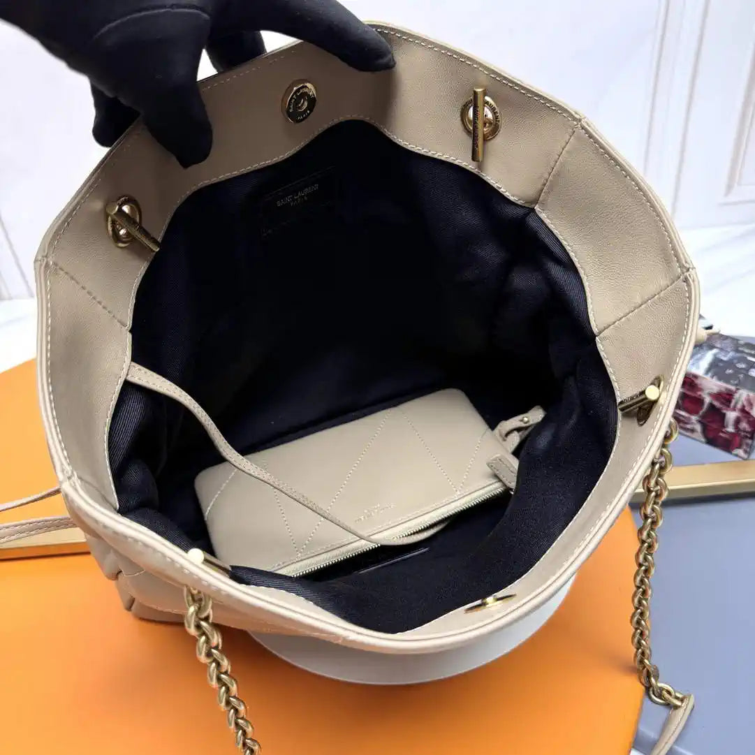 YSL 833948 JAMIE 4.3 Small SHOPPING in Lambskin Apricot