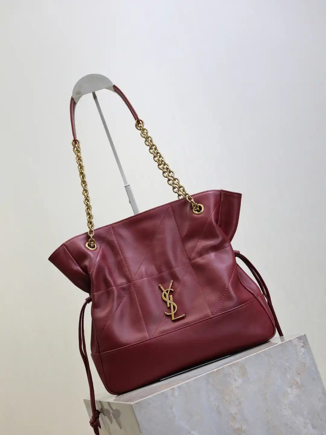 YSL 833948 JAMIE 4.3 Small SHOPPING in Lambskin Red
