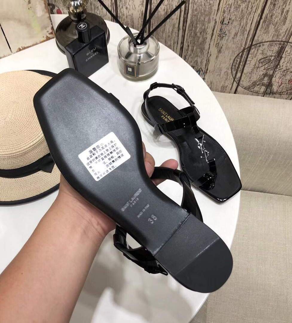 YSL Cassandra Flat Sandals Leather With Monogram Black 30133 - luxibagsmall