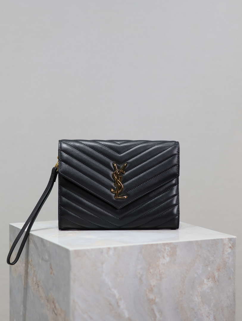 YSL Cassandre Matelass¨¦ Flap pouch in Lambskin leather 617662 V Black
