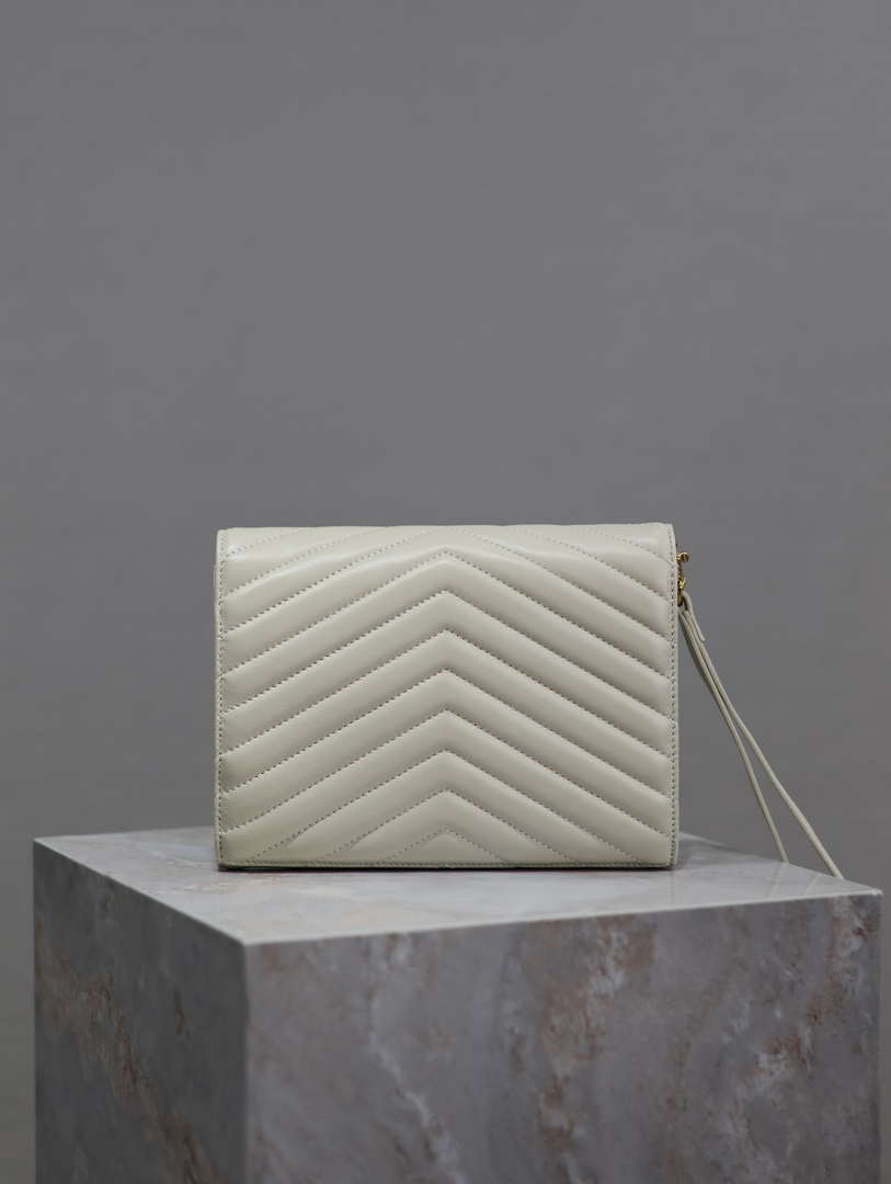 YSL Cassandre Matelass¨¦ Flap pouch in Lambskin leather 617662 V White