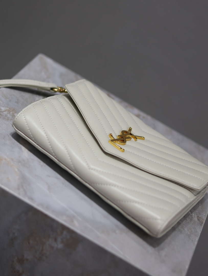 YSL Cassandre Matelass¨¦ Flap pouch in Lambskin leather 617662 V White