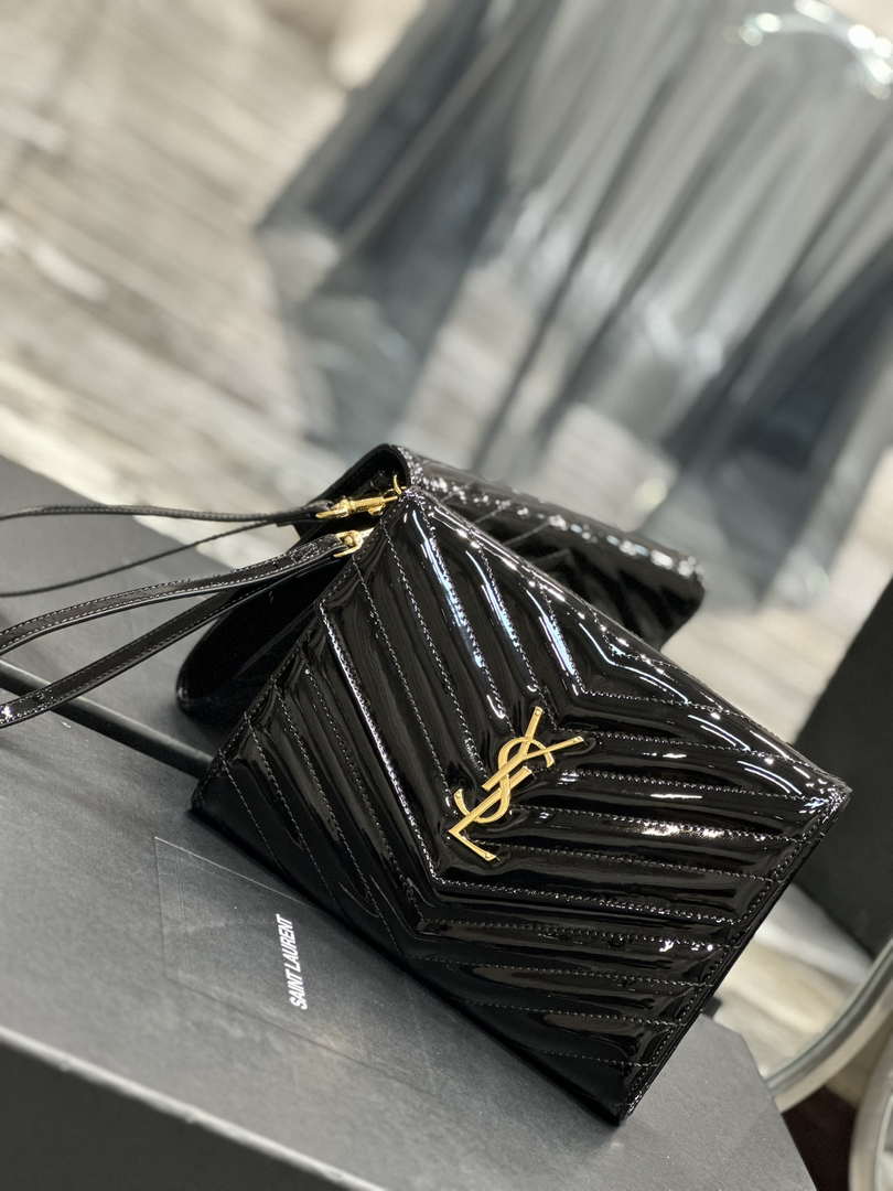YSL Cassandre Matelass¨¦ Flap pouch in Patent leather 617662 V Black