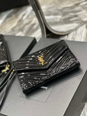YSL Cassandre Matelass¨¦ Flap pouch in Patent leather 617662 V Black - Default Title - View 6