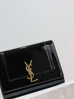 YSL 617662 Cassandre Matelass¨¦ Flap pouch in Black Patent leather - Default Title - View 4