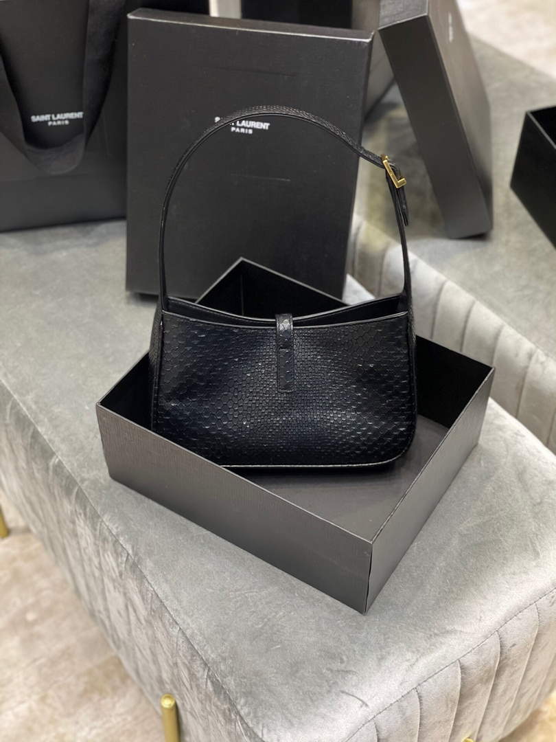 YSL LE5¨¤7 657228 Hobo Bag In Serpentine Leather Black