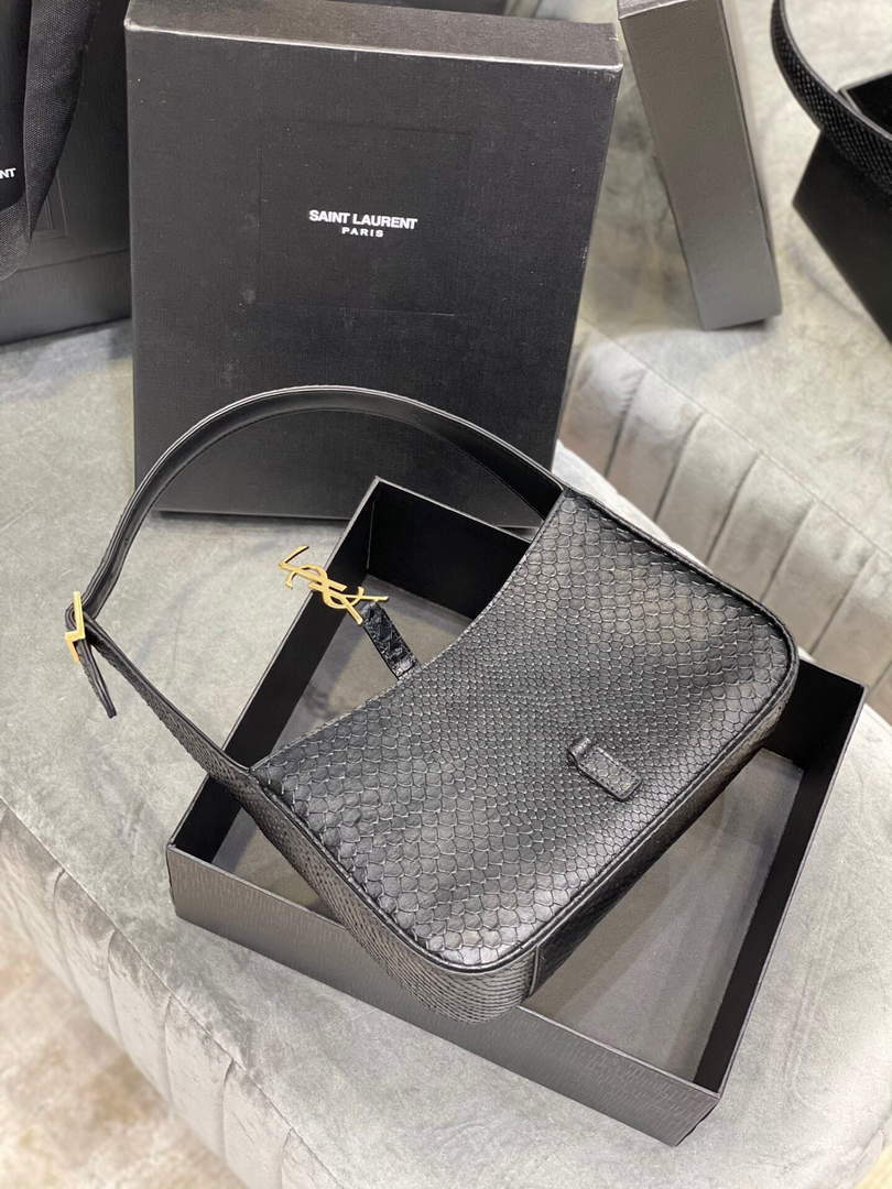 YSL LE5¨¤7 657228 Hobo Bag In Serpentine Leather Black