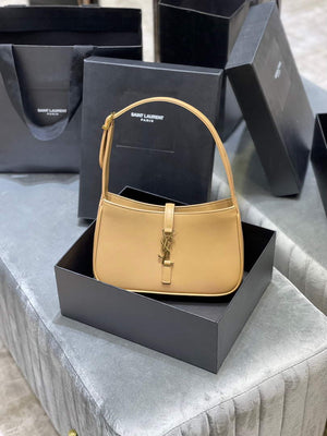 YSL LE5¨¤7 657228 Hobo Bag In Smooth Leather Apricot - Default Title - View 1