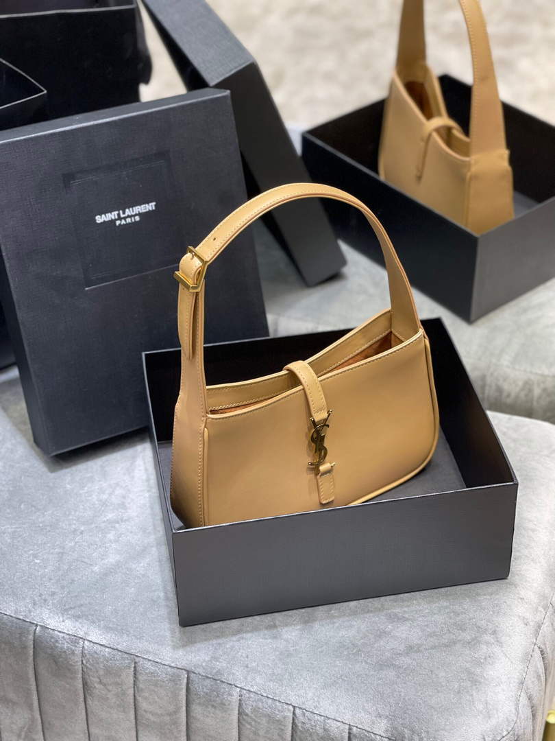 YSL LE5¨¤7 657228 Hobo Bag In Smooth Leather Apricot