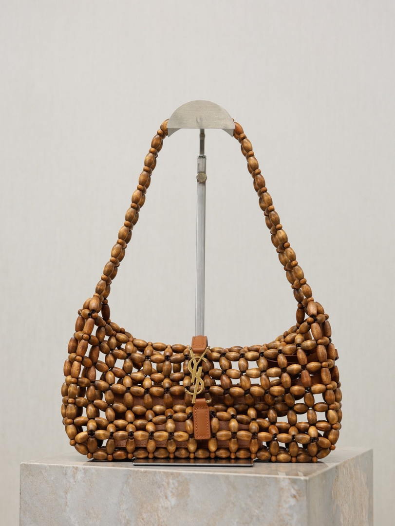 YSL LE5À7 657228 Hobo Bag  in wood beads LIGHT WOOD
