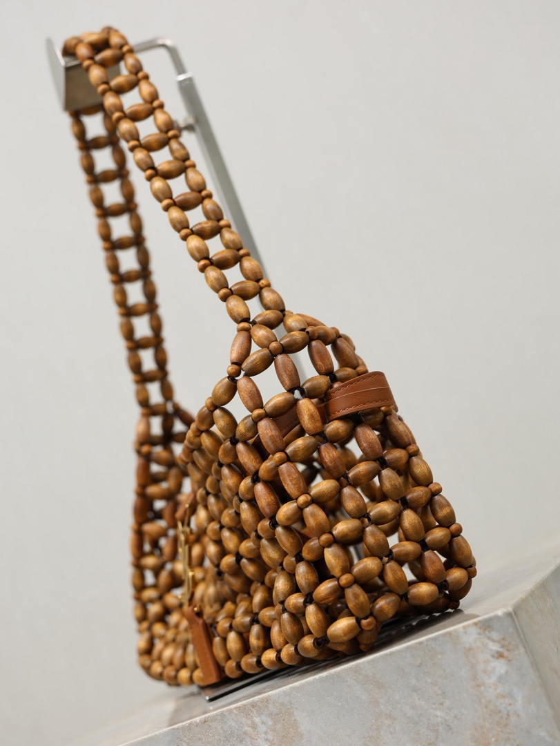 YSL LE5À7 657228 Hobo Bag  in wood beads LIGHT WOOD