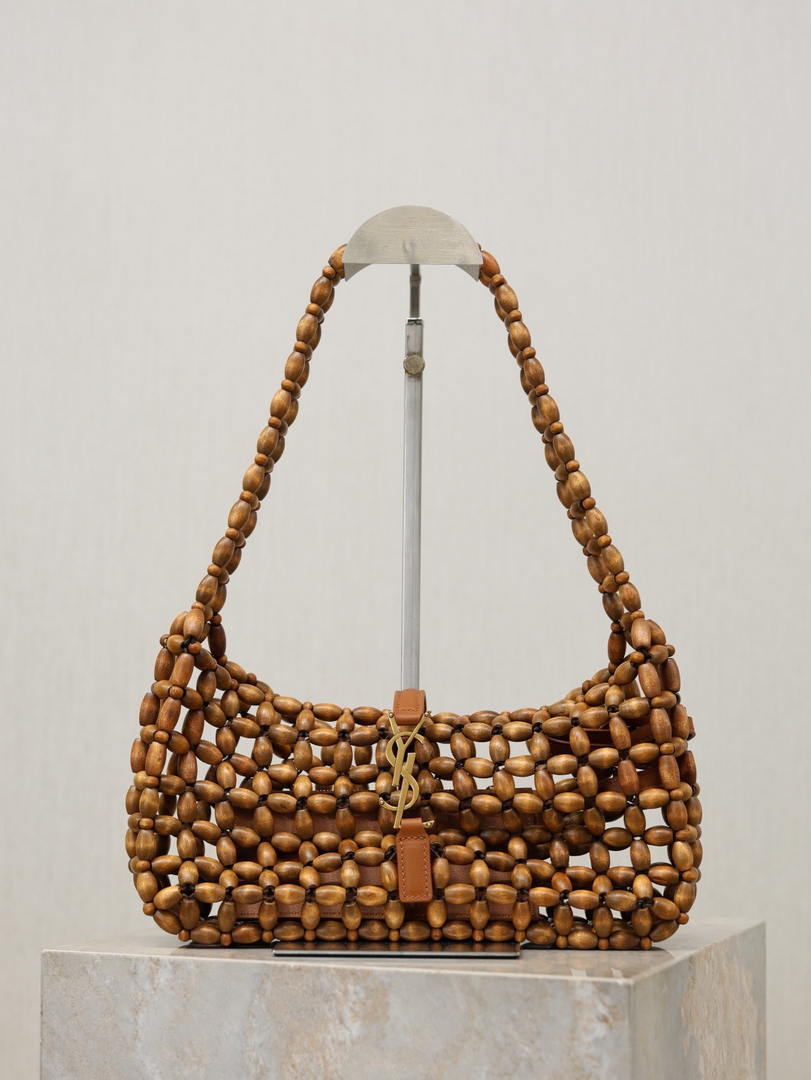YSL LE5À7 657228 Hobo Bag  in wood beads LIGHT WOOD