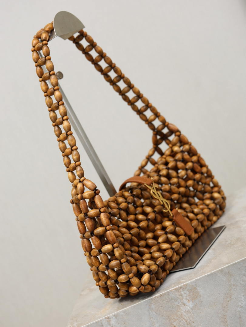 YSL LE5À7 657228 Hobo Bag  in wood beads LIGHT WOOD