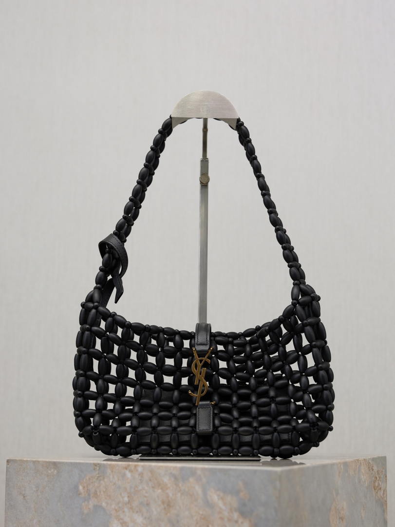 YSL LE5À7 657228 Hobo Bag  in wood beads Black