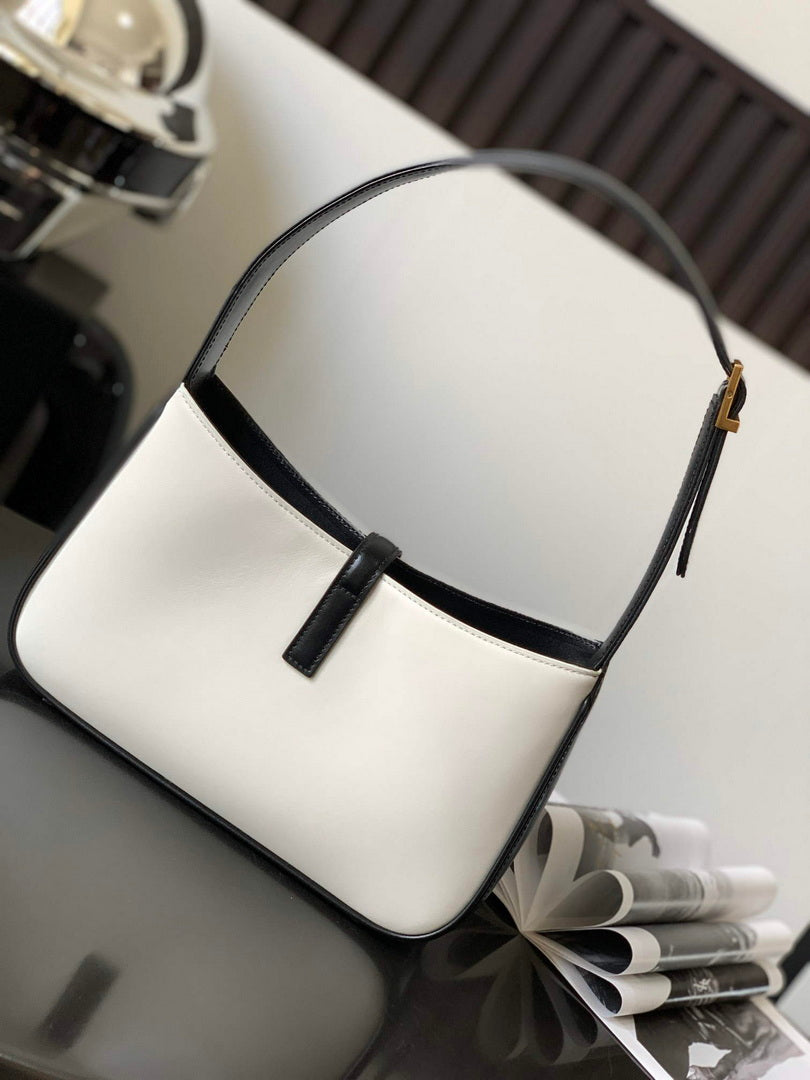 YSL LE5¨¤7 657228 Hobo Bag milky white