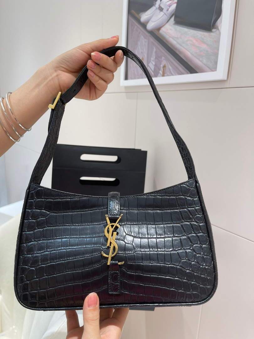 YSL LE5A7 Hobo Bag In Crocodile Embossed Shiny Leather Black