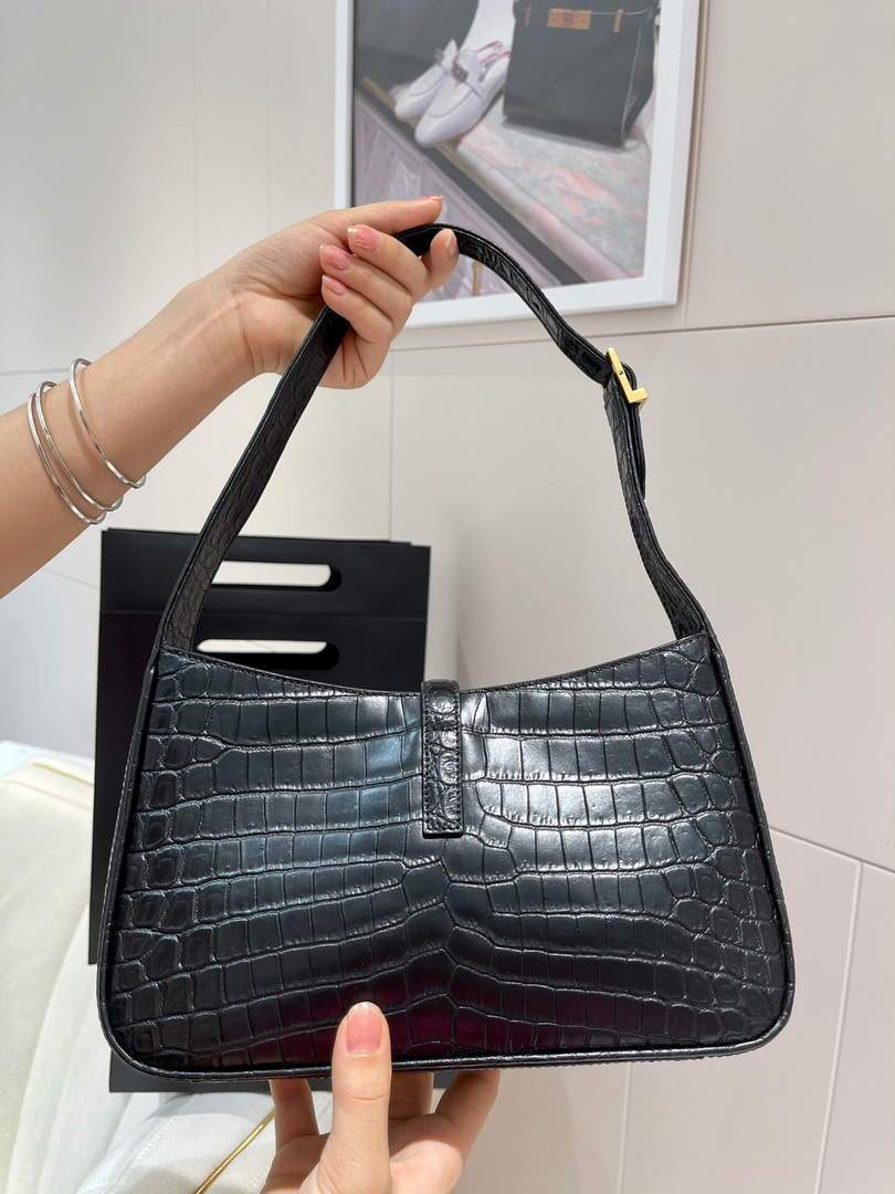 YSL LE5A7 Hobo Bag In Crocodile Embossed Shiny Leather Black