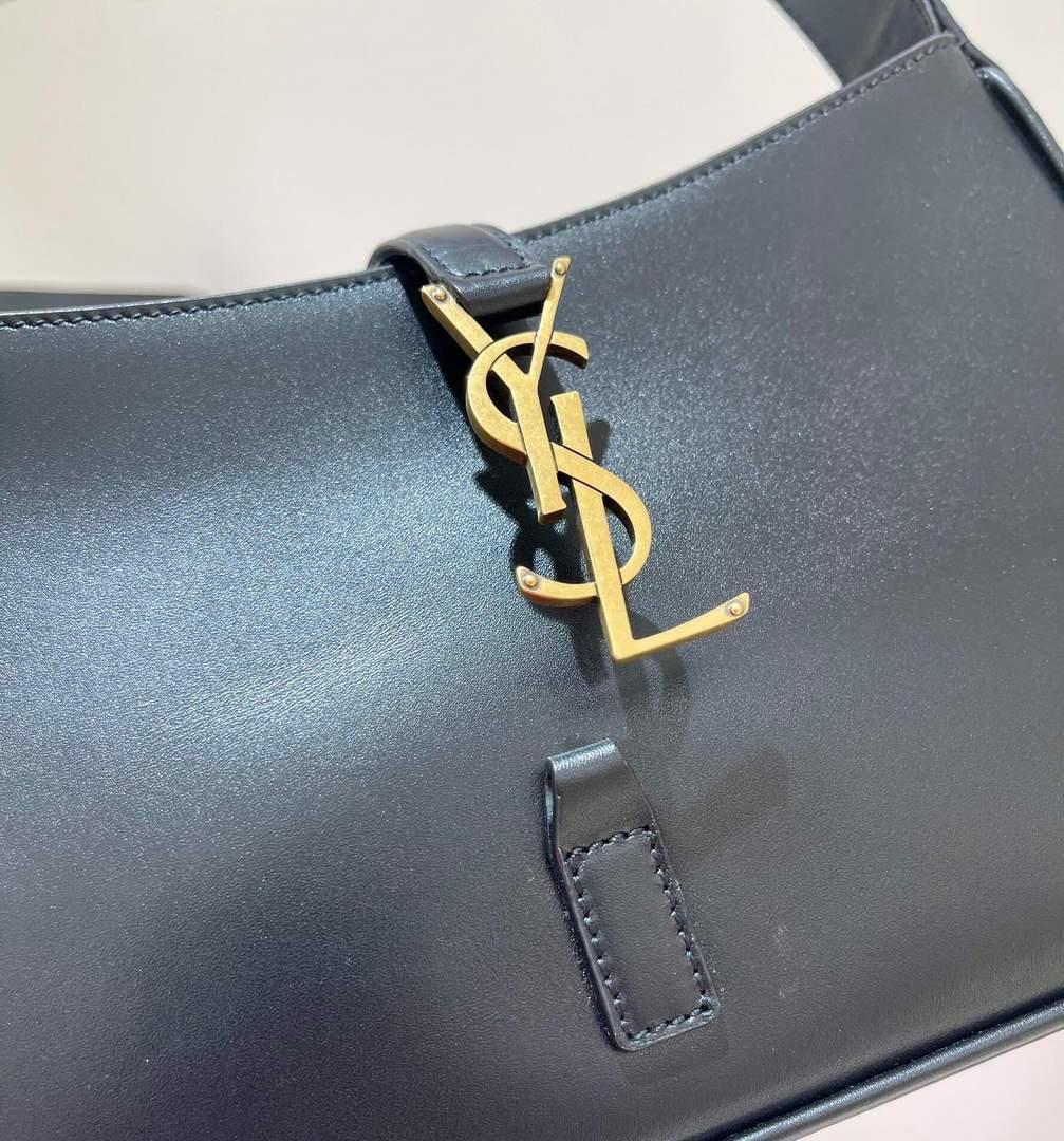 YSL LE5¨¤7 Hobo Bag In Smooth Leather Black