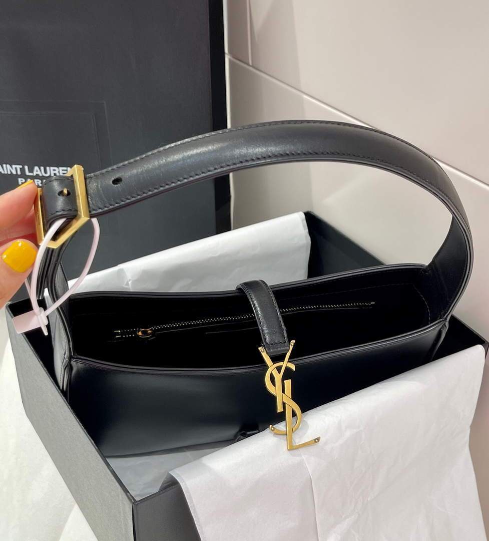 YSL LE5¨¤7 Hobo Bag In Smooth Leather Black
