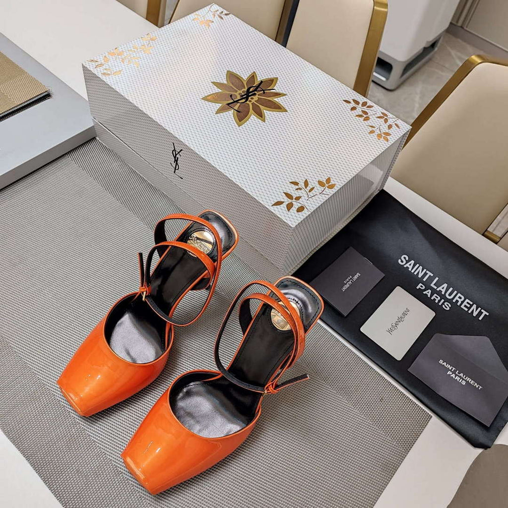 YSL Women's la Scandale Sandals in Patent Leather Y20180