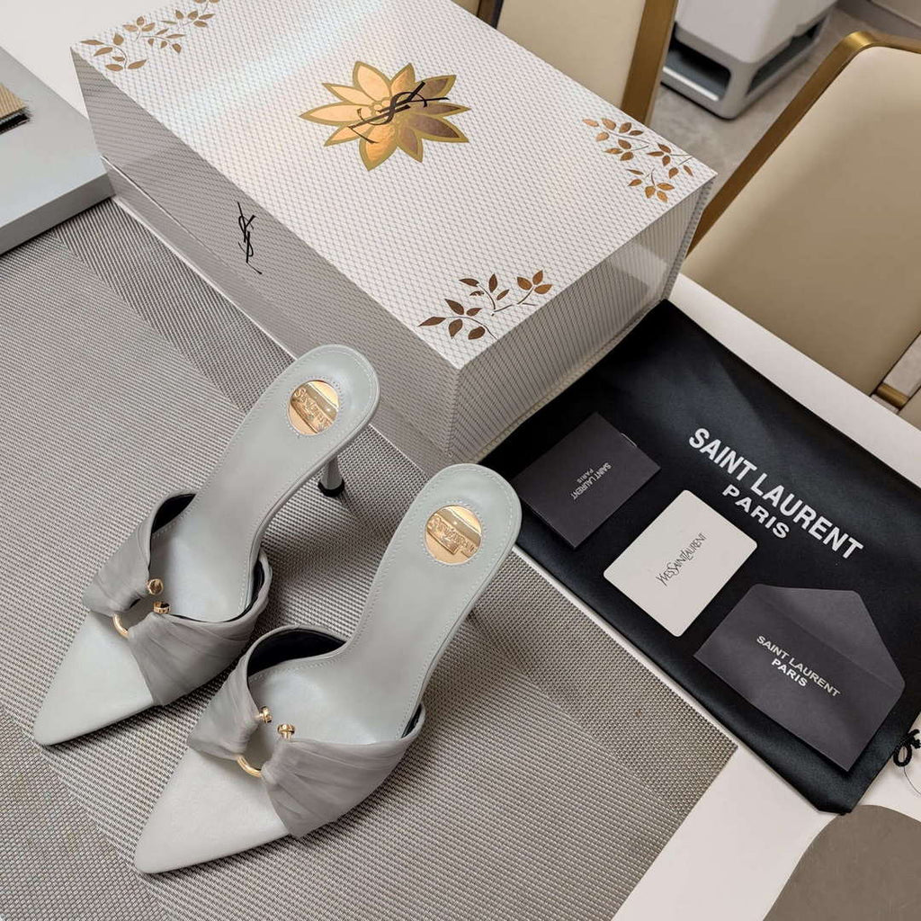 YSL Women's Babylone Mules in Smooth Leather Y20188