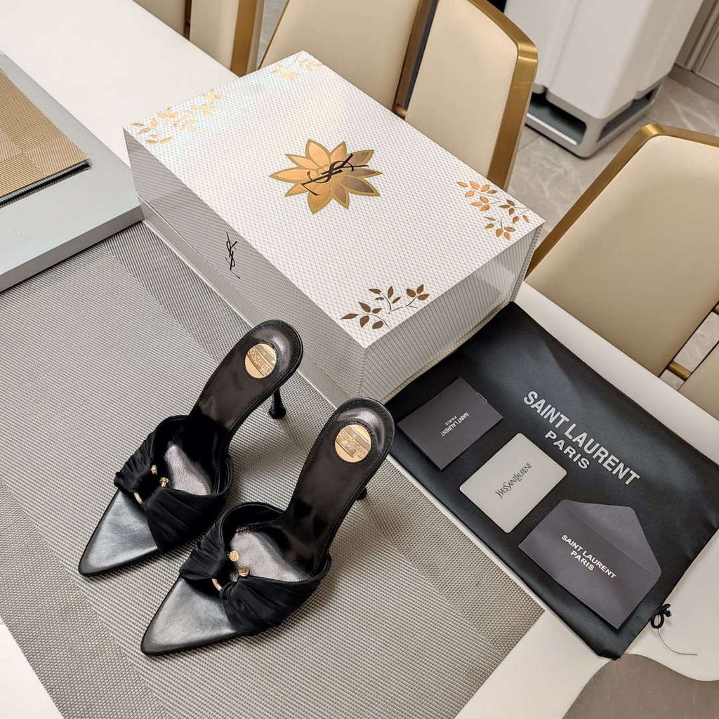 YSL Women's Babylone Mules in Smooth Leather Y20192