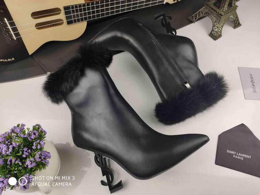 Yves Saint Laurent Opyum Ankle Boots Leather 5637530 Black with Mink fur - luxibagsmall