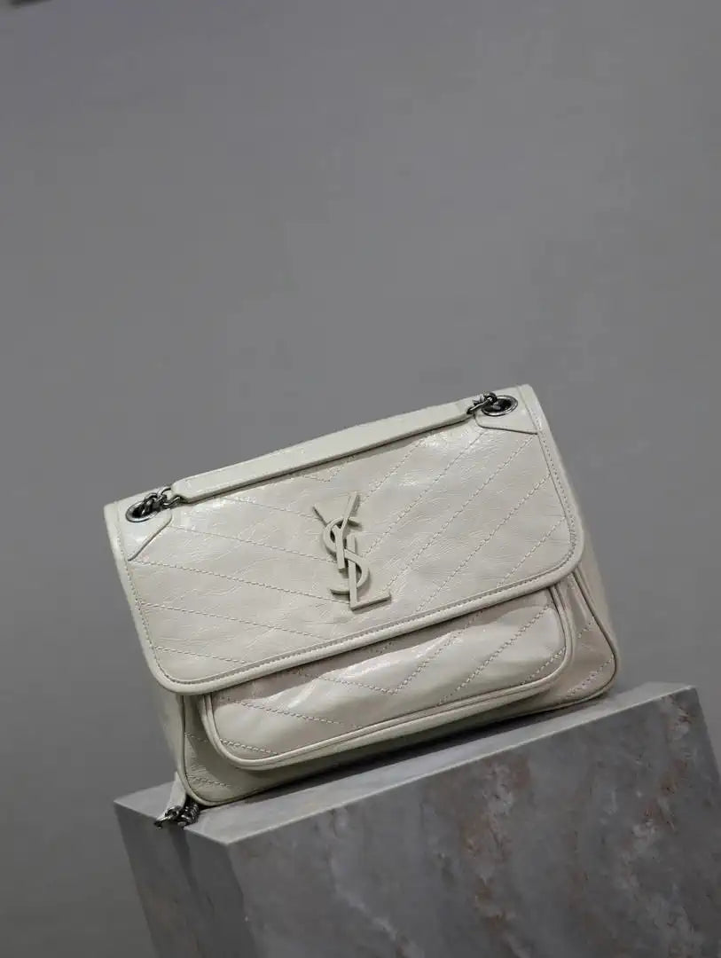 Yves Saint Laurent YSL 633158 Niki Medium In Quilted Leather Bag White
