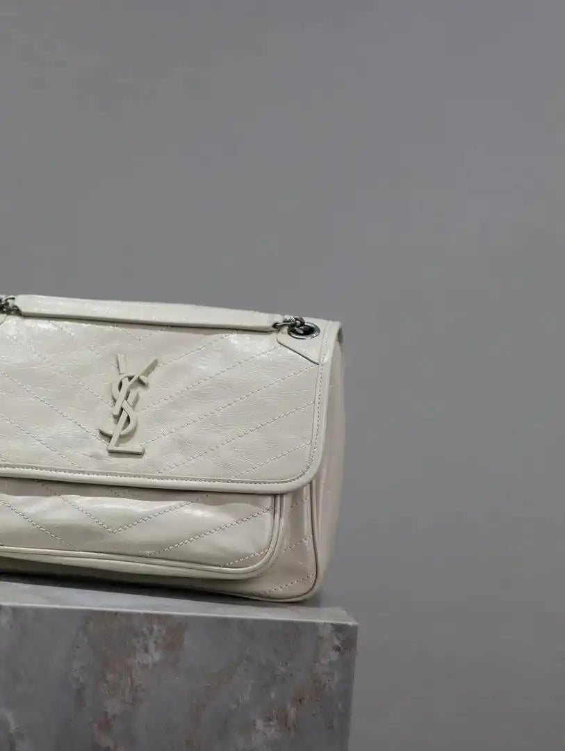Yves Saint Laurent YSL 633158 Niki Medium In Quilted Leather Bag White