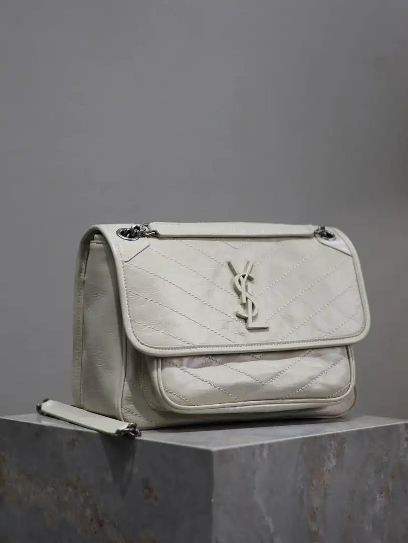 Yves Saint Laurent YSL 633158 Niki Medium In Quilted Leather Bag White